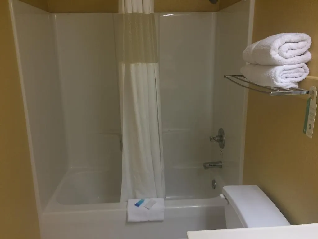 Luxury Suites Pensacola Hotel