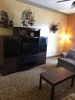 Luxury Suites Ferry Pass Hotel