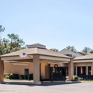 Quality & Pensacola Bayview Hotel