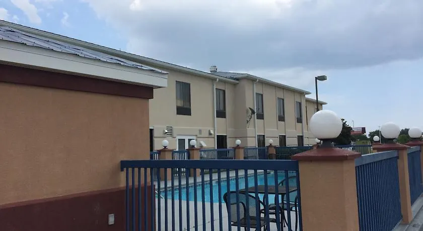 Luxury Suites Ferry Pass United States
