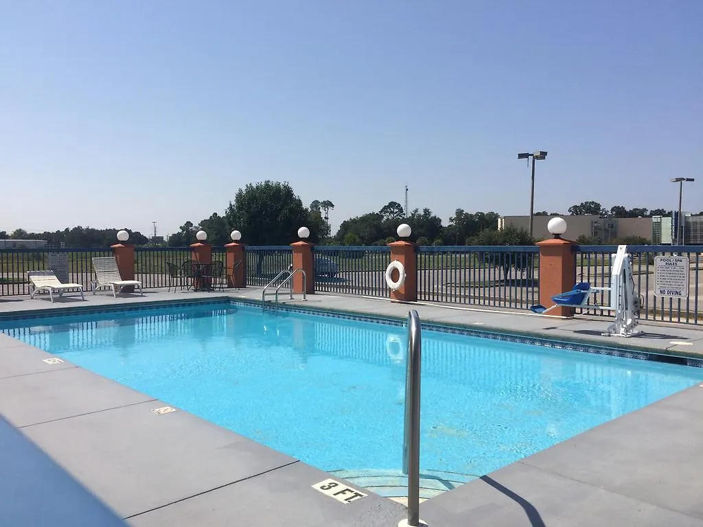 Luxury Suites Ferry Pass 4*,  United States