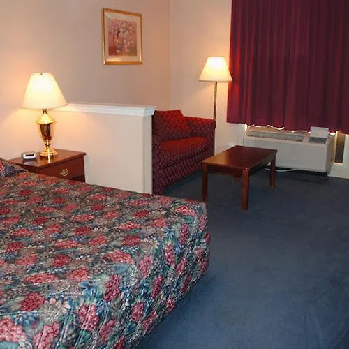 Luxury Suites Ferry Pass Hotel